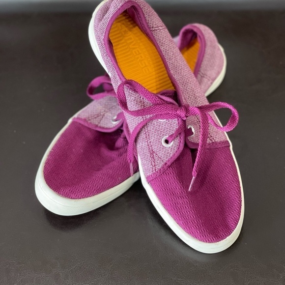 Converse All Stars removable insoles shoes in a size women’s 9 men’s 7.5 - Picture 17 of 17